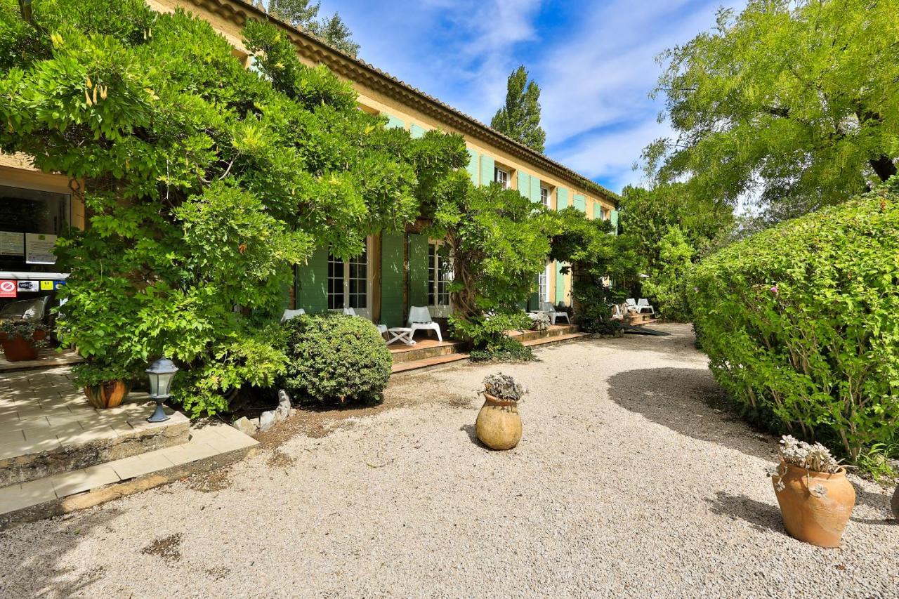 Logis Hotel Castel Mouisson Barbentane Exterior photo