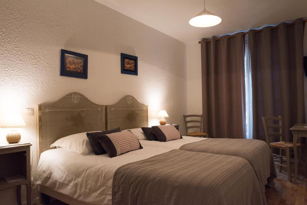 Logis Hotel Castel Mouisson Barbentane Exterior photo